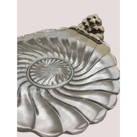 Clear Glass Swirl Pattern Bon Bon Dish With Up Curved Handles, Vintage - Picture 5 of 15